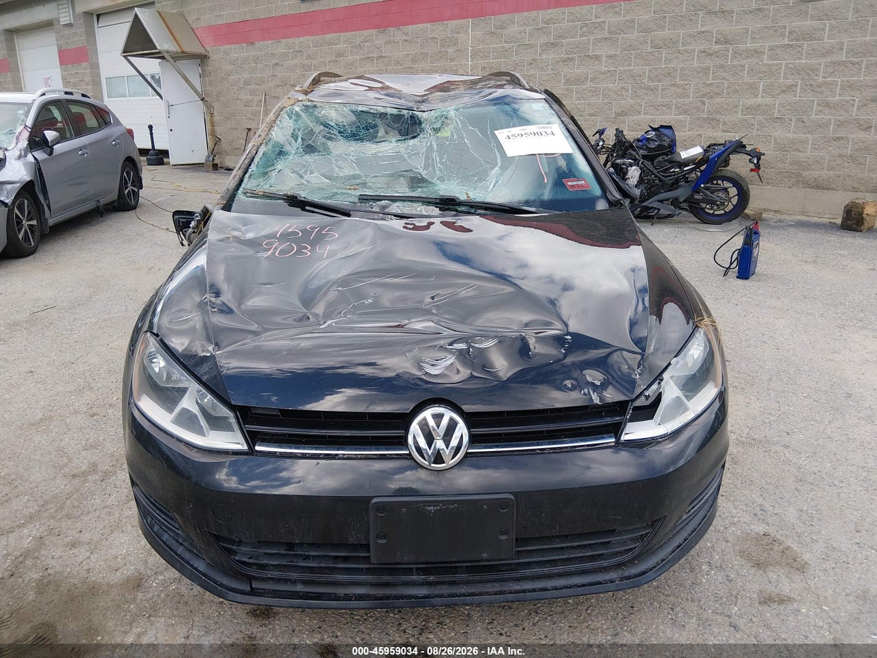 2016 VOLKSWAGEN GOLF SPORTWAGEN TSI S 4-DOOR · 6/11