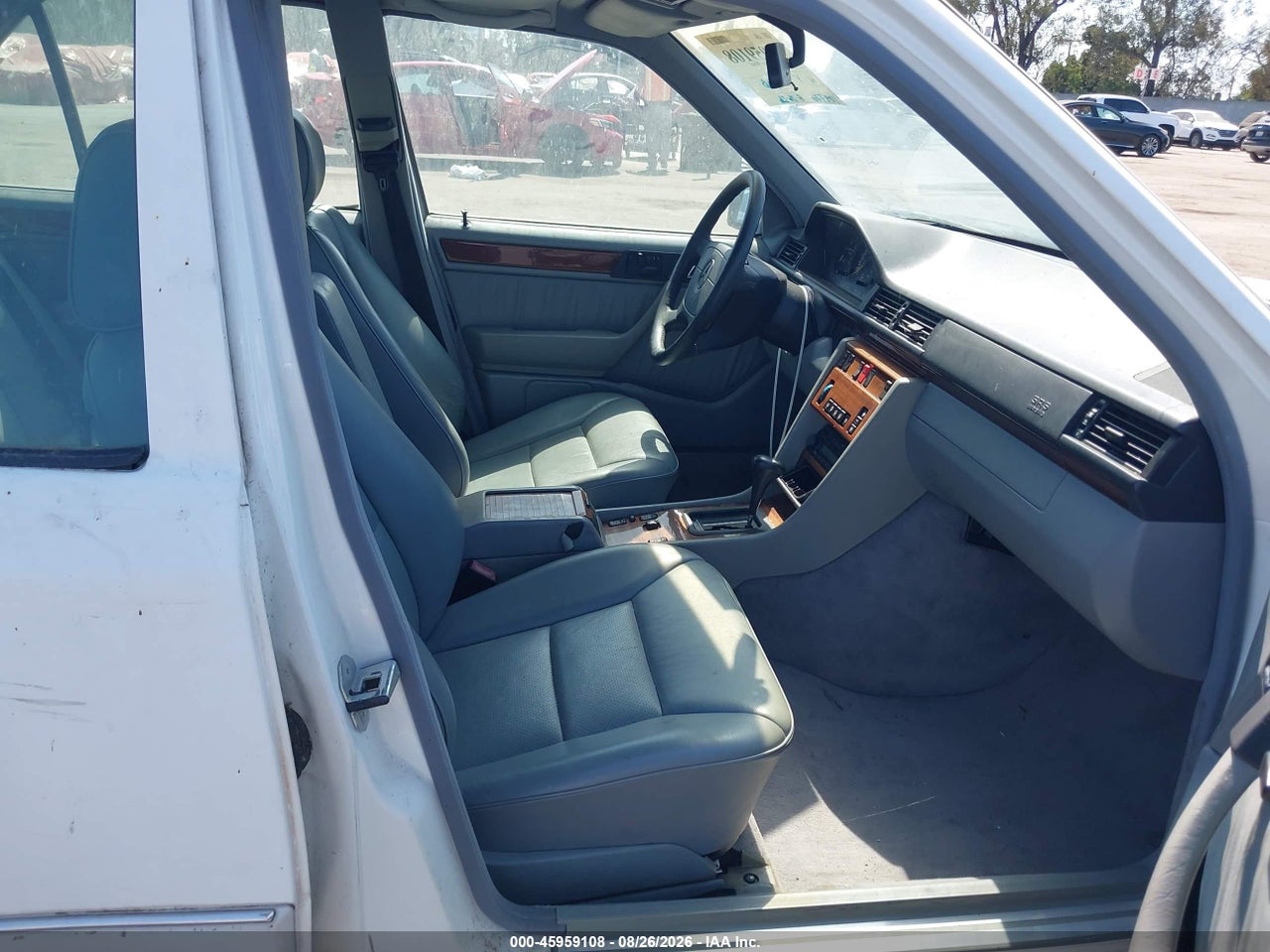 1995 MERCEDES-BENZ E 320 BASE/320 SPECIAL · 5/11