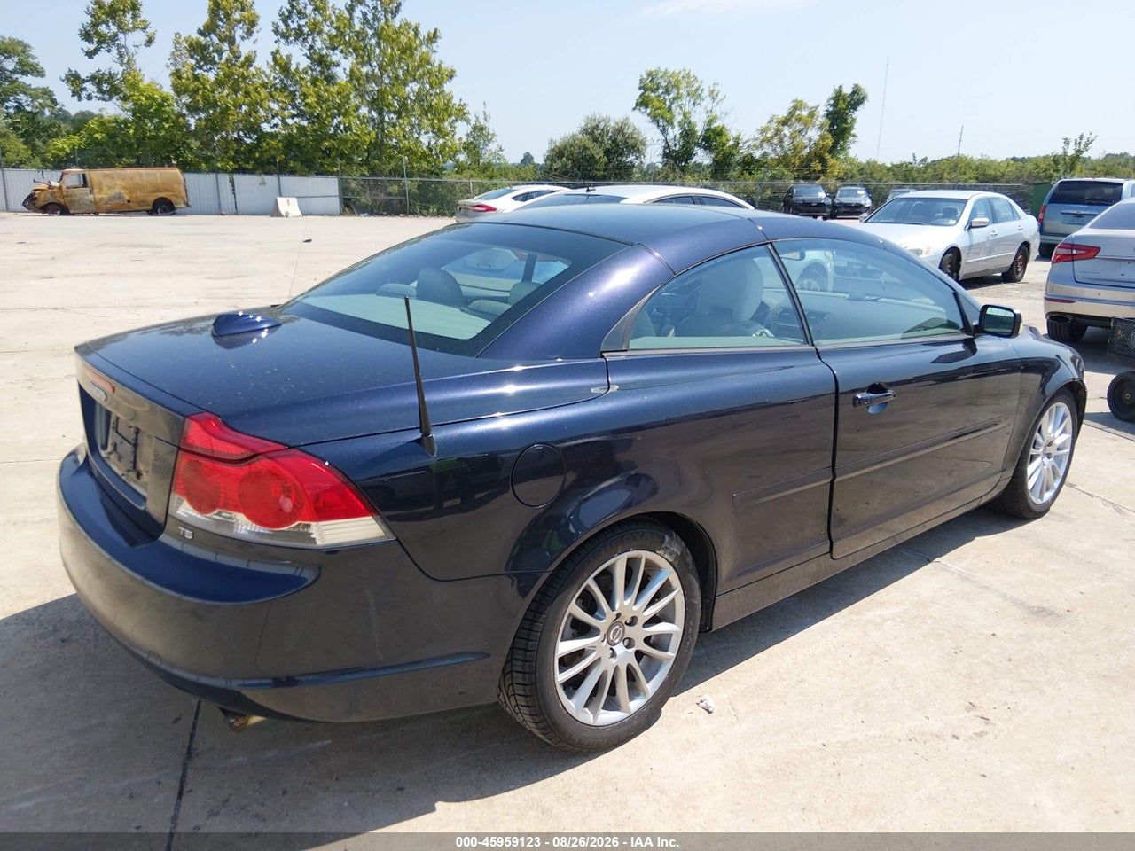 2007 VOLVO C70 T5 · 4/11