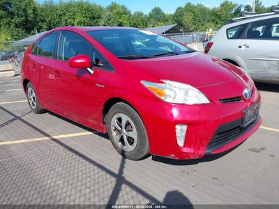 JTDKN3DU6F1****** · 2015 TOYOTA PRIUS TWO