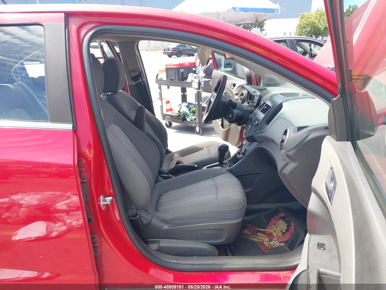 2013 CHEVROLET SONIC LT AUTO · 5/10