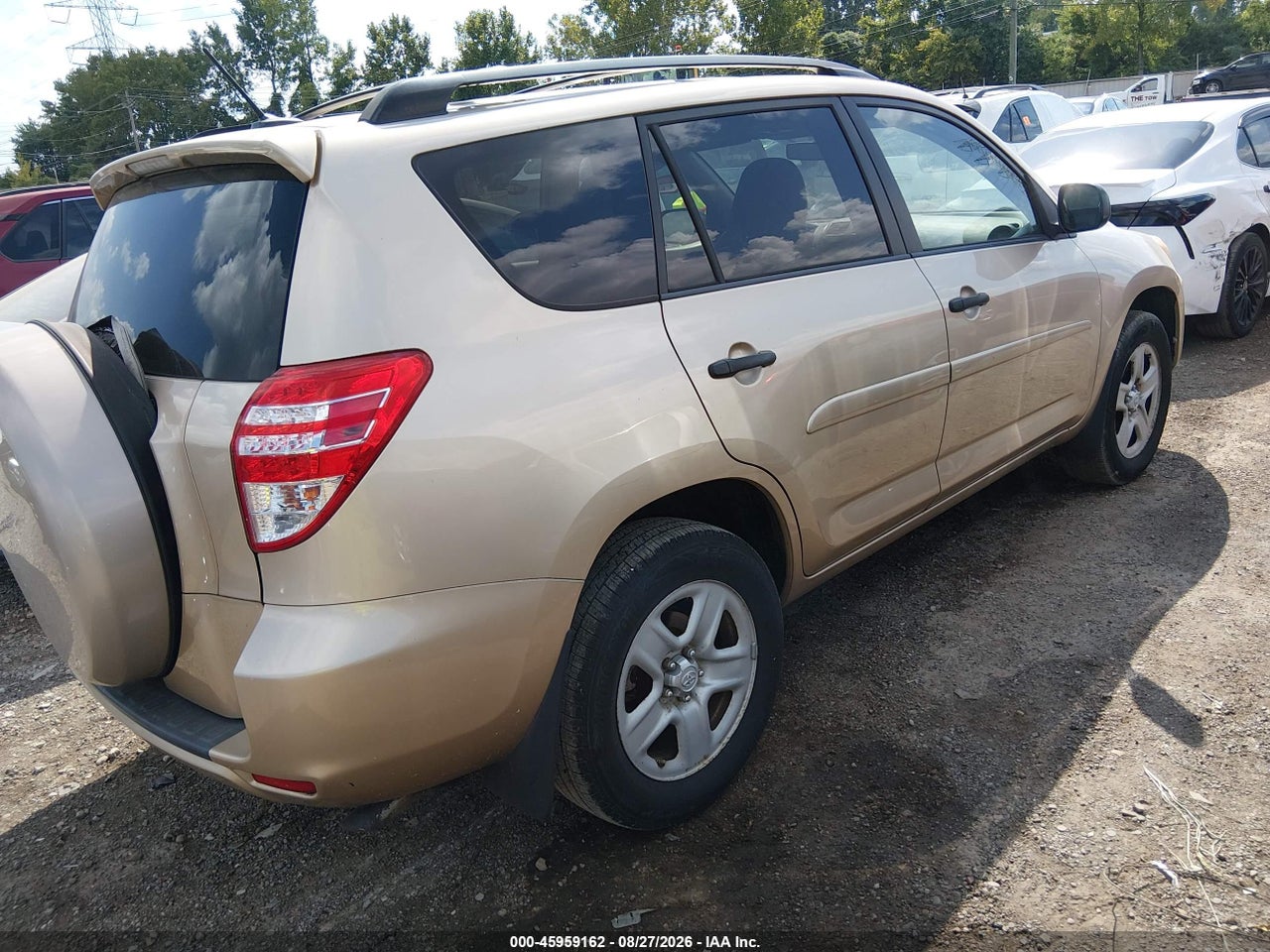 2010 TOYOTA RAV4   · 4/11