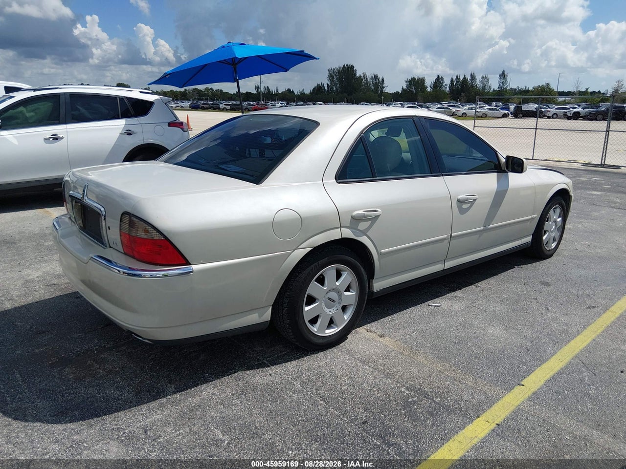 2005 LINCOLN LS V6 · 4/11