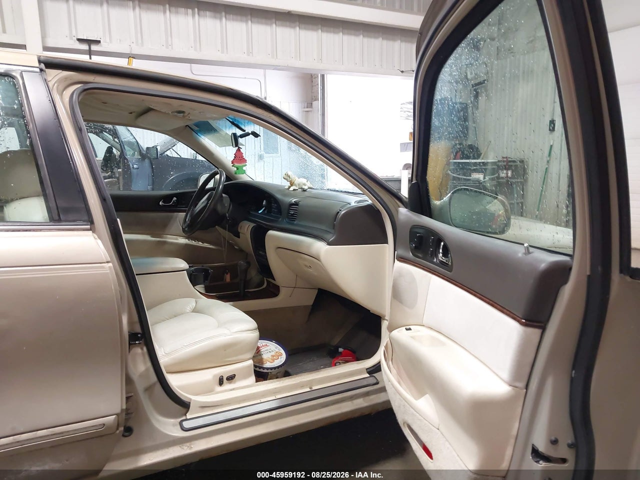 1996 LINCOLN CONTINENTAL DIAMOND ANNIVE/SPINNAKER · 5/11
