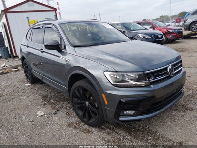 3VV2B7AX0LM****** · 2020 VOLKSWAGEN TIGUAN 2.0T SE/2.0T SE R-LINE BLACK/2.0T SEL