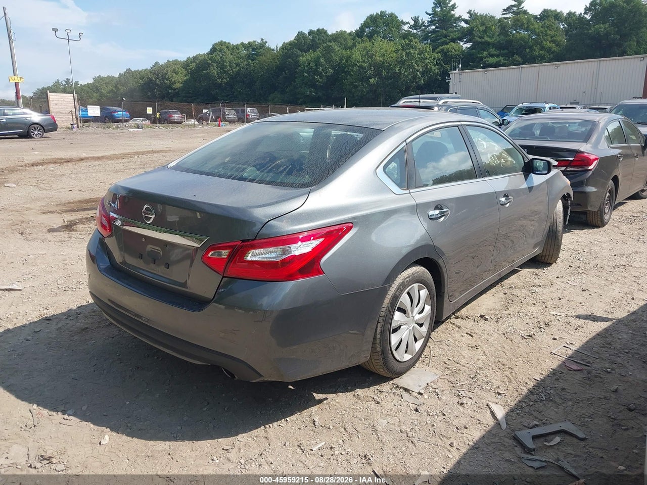 2017 NISSAN ALTIMA 2.5 S · 4/10