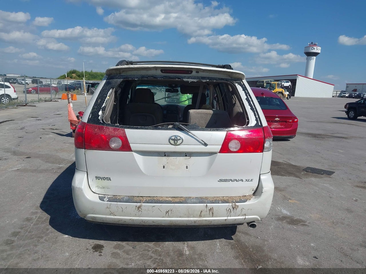 2007 TOYOTA SIENNA XLE · 6/11