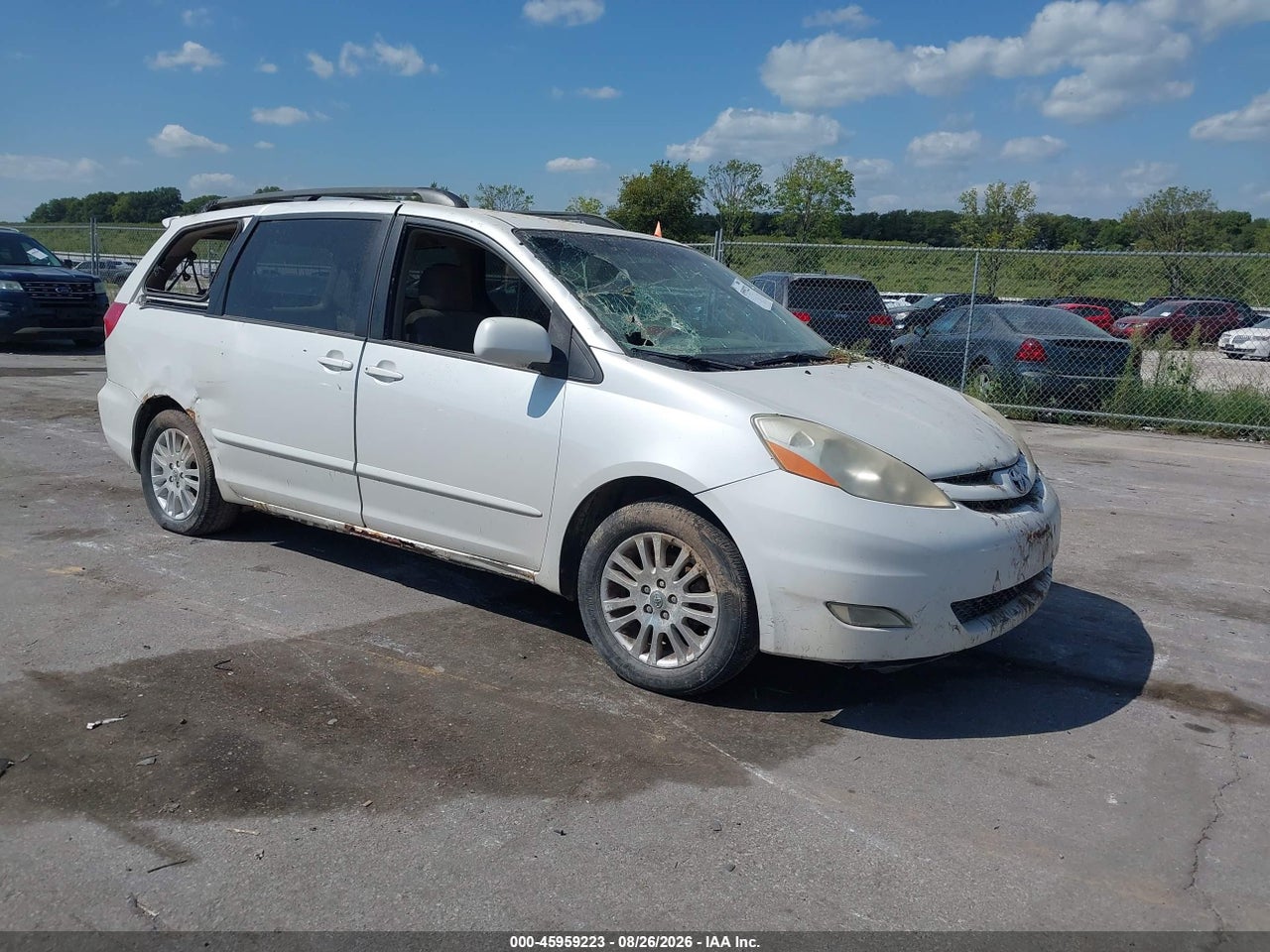 2007 TOYOTA SIENNA XLE