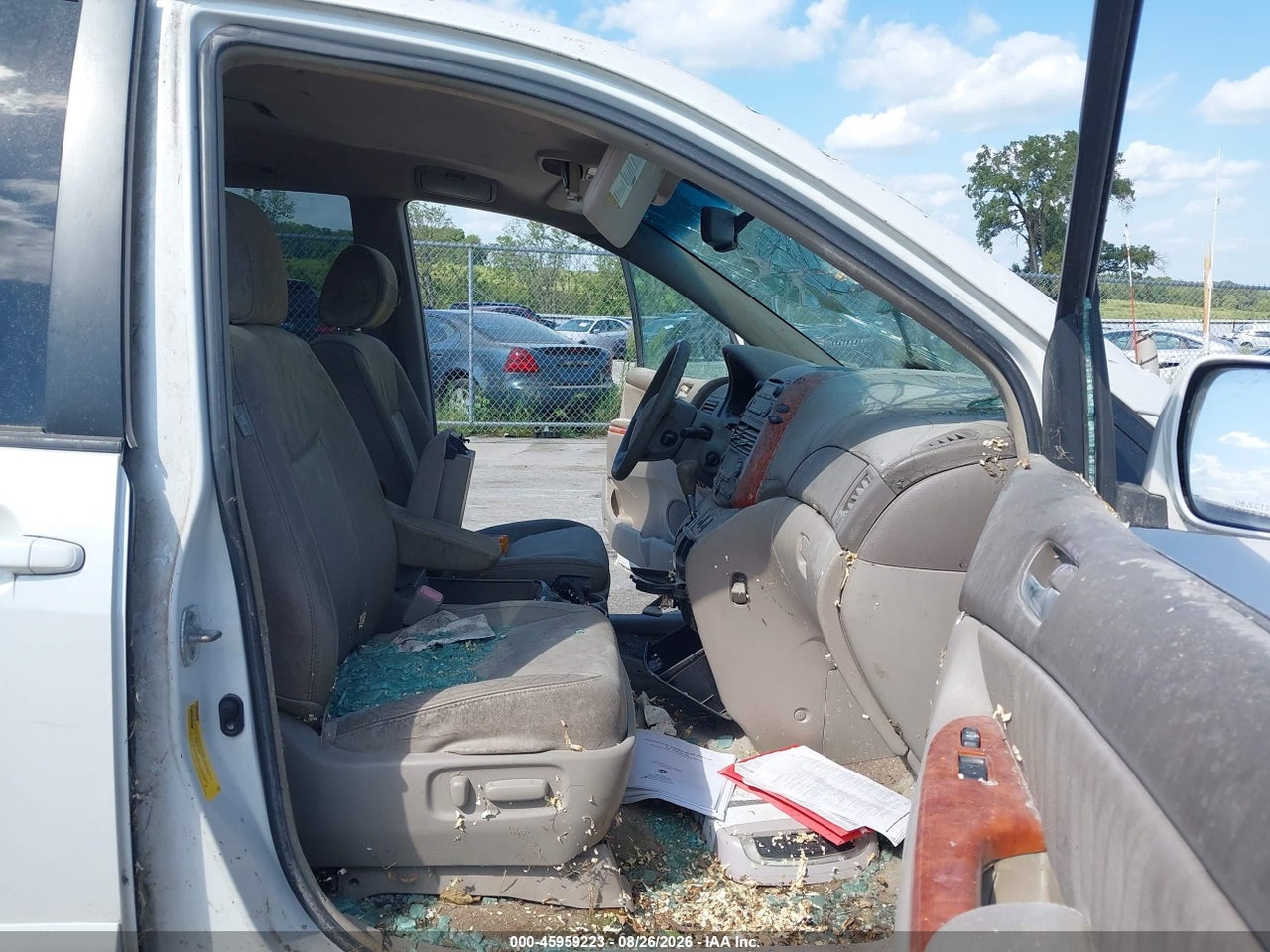 2007 TOYOTA SIENNA XLE · 5/11
