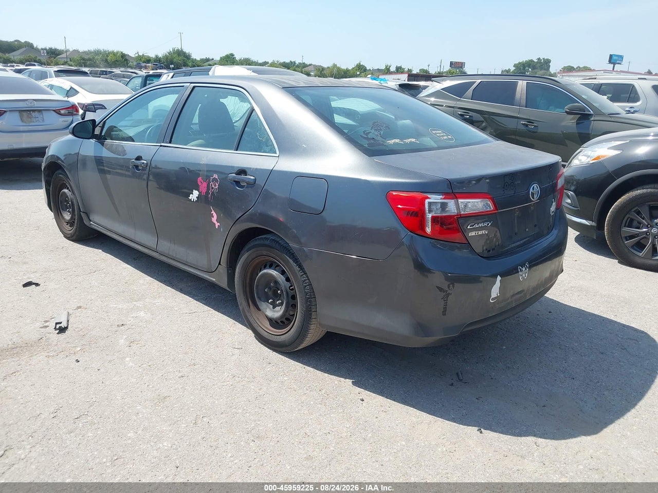 2012 TOYOTA CAMRY LE · 3/11