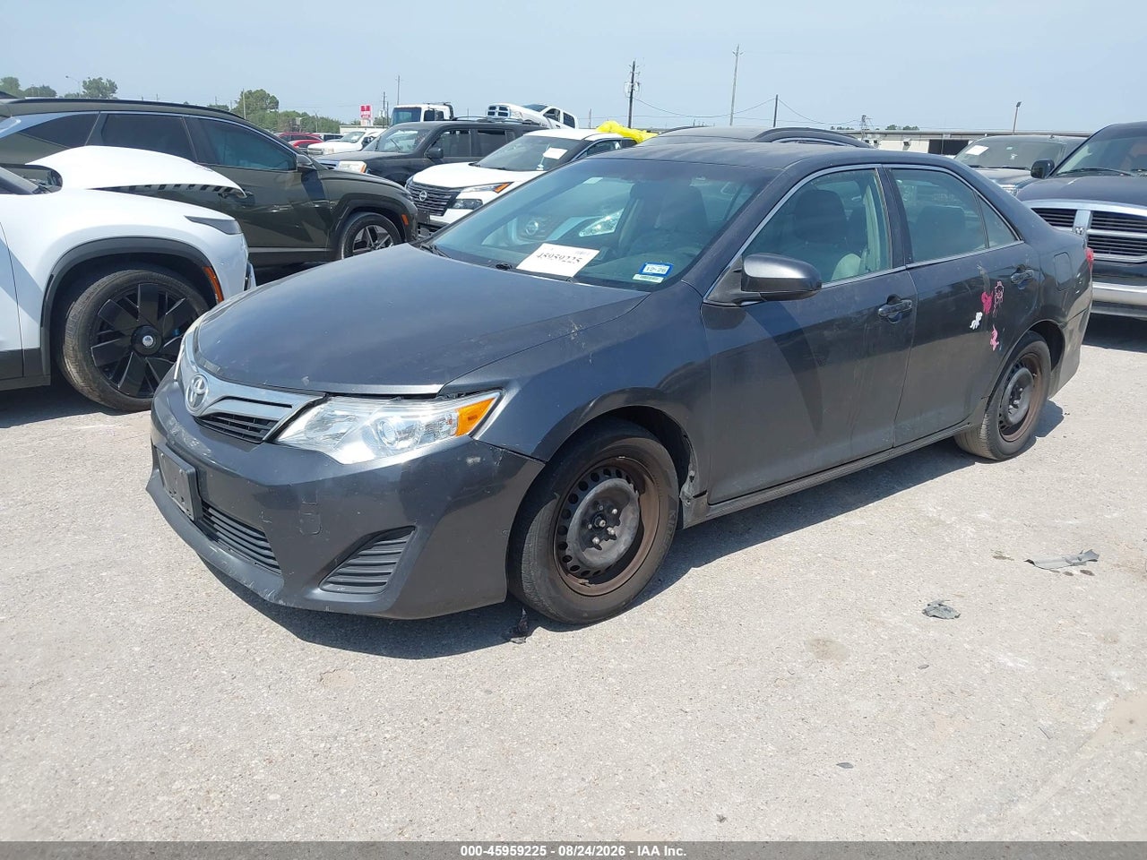 2012 TOYOTA CAMRY LE · 2/11