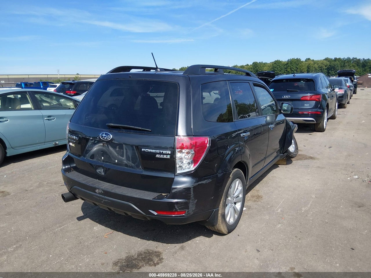 2013 SUBARU FORESTER 2.5X PREMIUM · 4/11