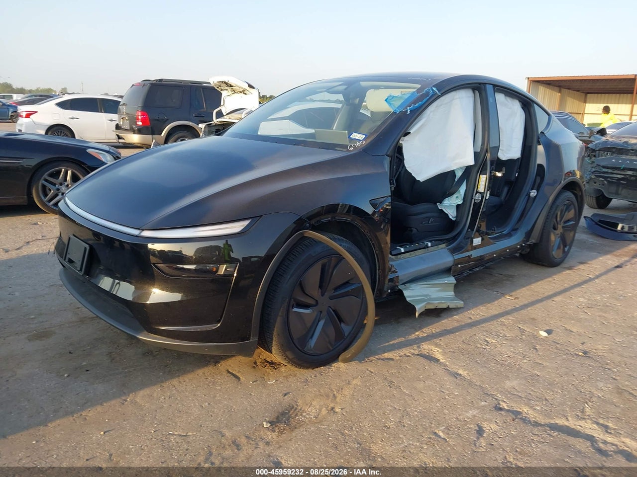 2026 TESLA MODEL Y ALL-WHEEL DRIVE/LONG RANGE LAUNCH SERIES/PREMIUM ALL-WHEEL DRIVE · 2/11