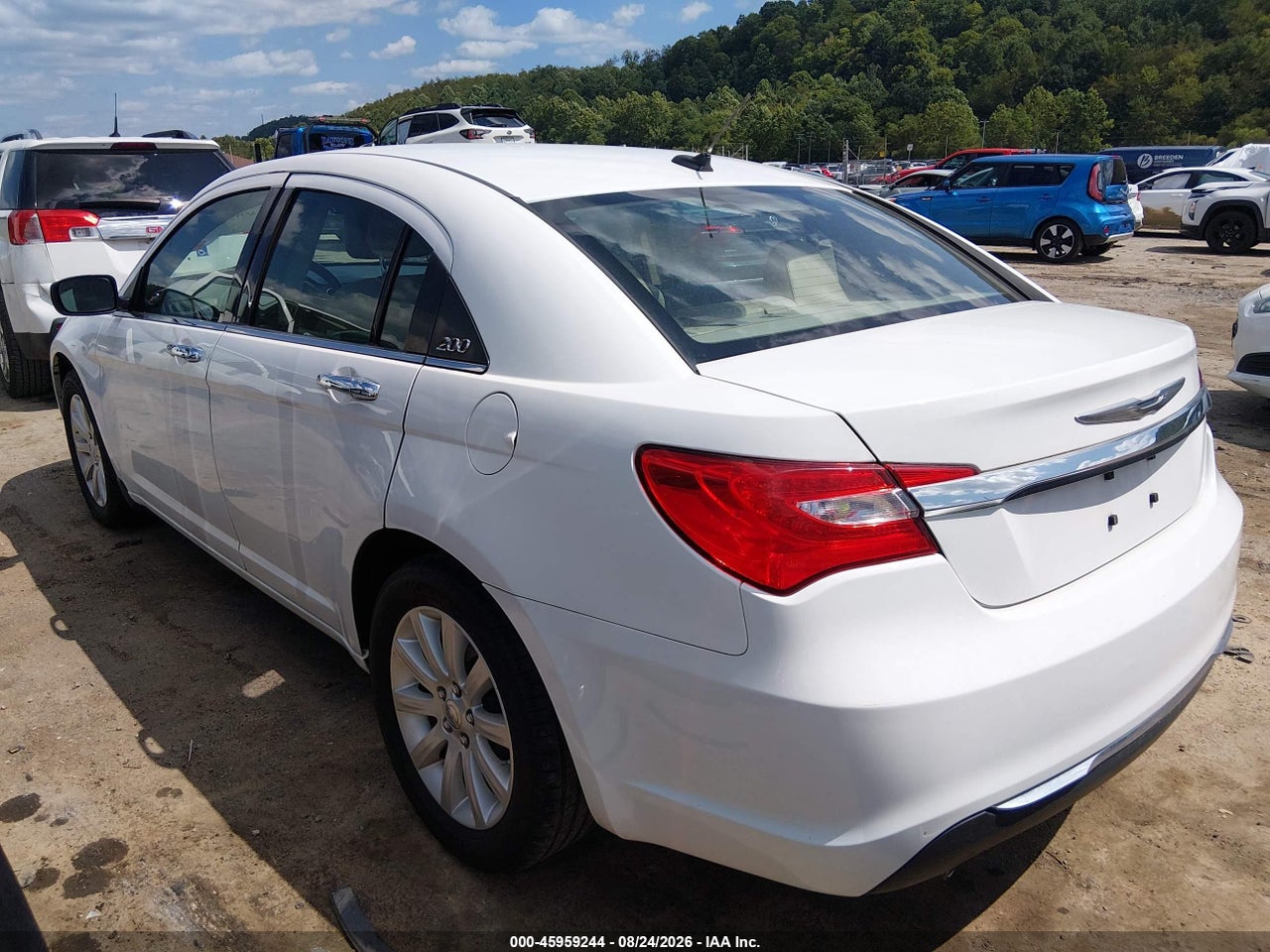 2014 CHRYSLER 200 LIMITED · 3/11