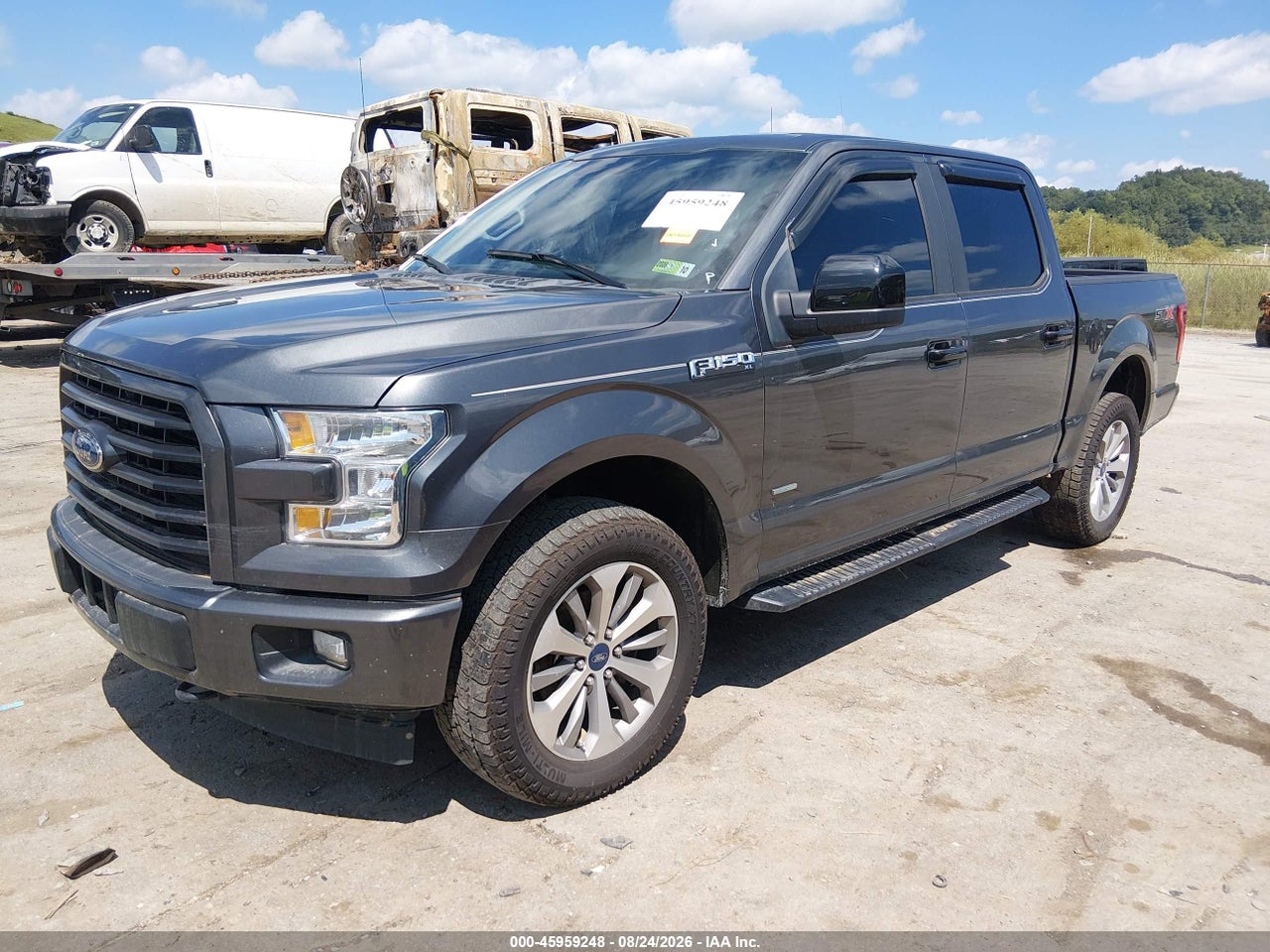 2017 FORD F-150 XL · 2/11
