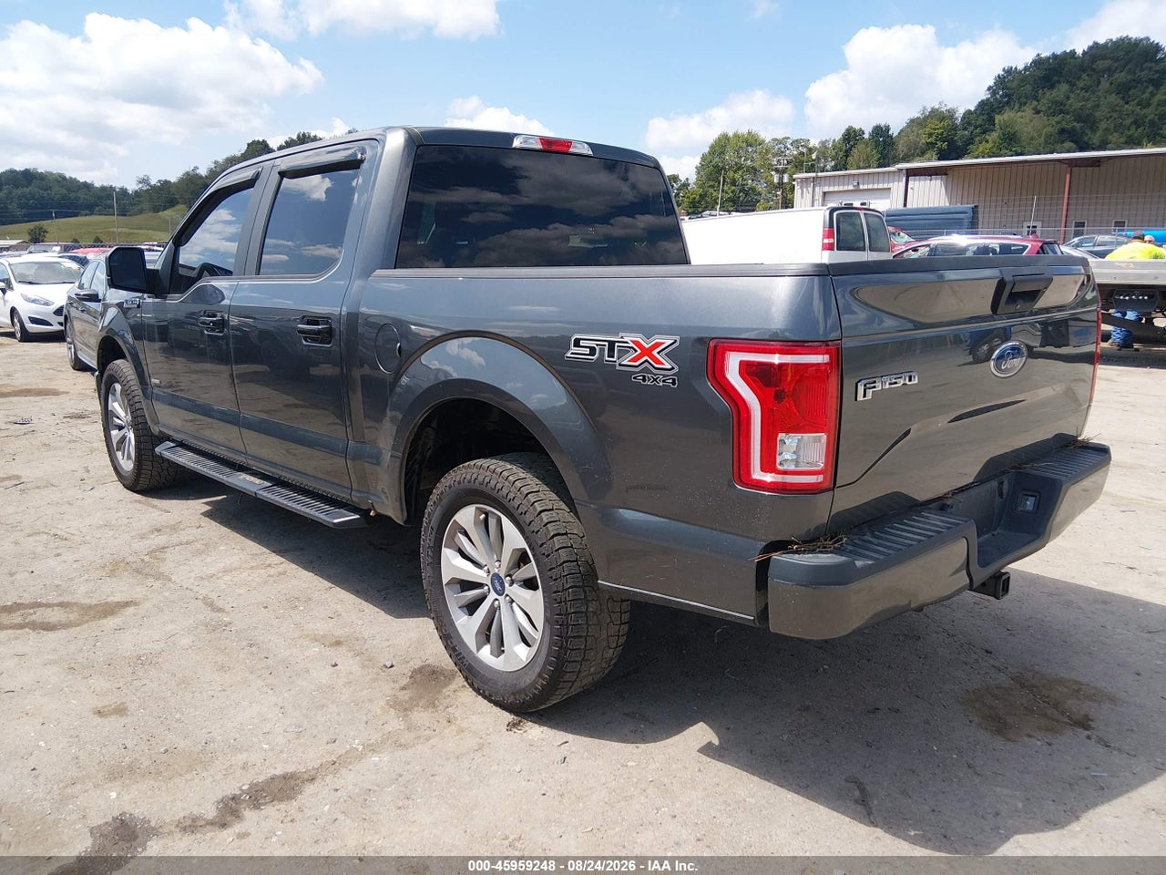2017 FORD F-150 XL · 3/11