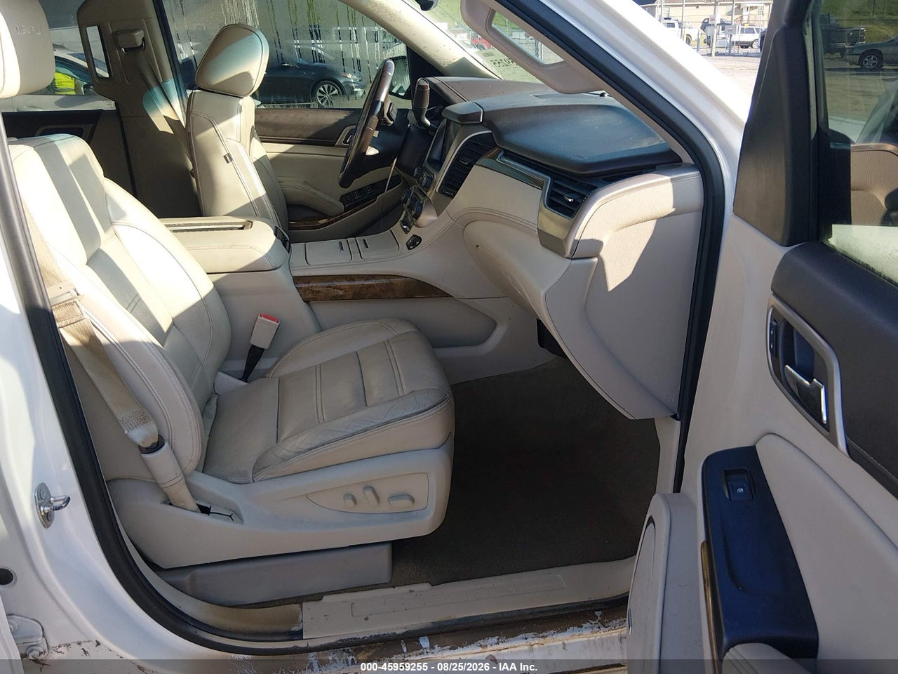 2017 GMC YUKON XL DENALI · 5/11