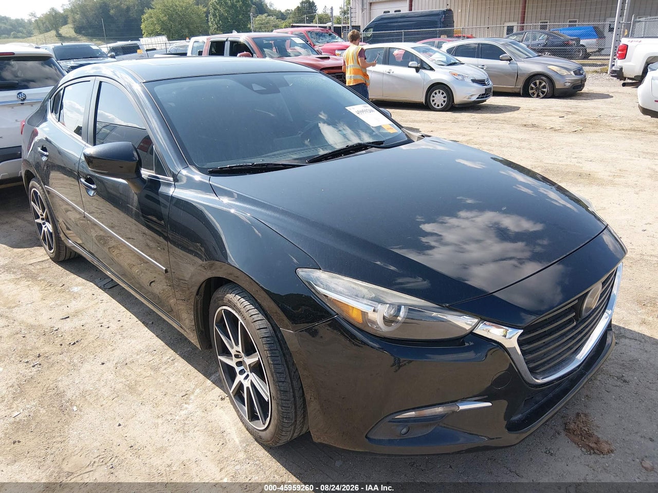 3MZBN1W32HM****** · 2017 MAZDA MAZDA3 GRAND TOURING