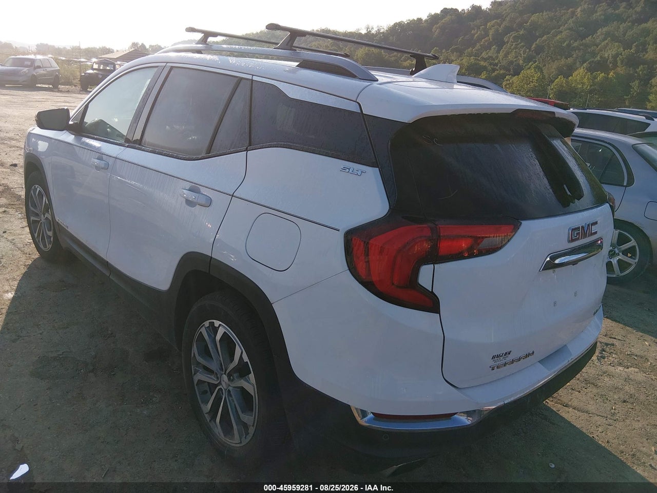 2020 GMC TERRAIN AWD SLT · 3/11