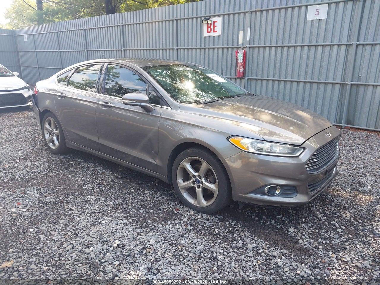 2013 FORD FUSION SE