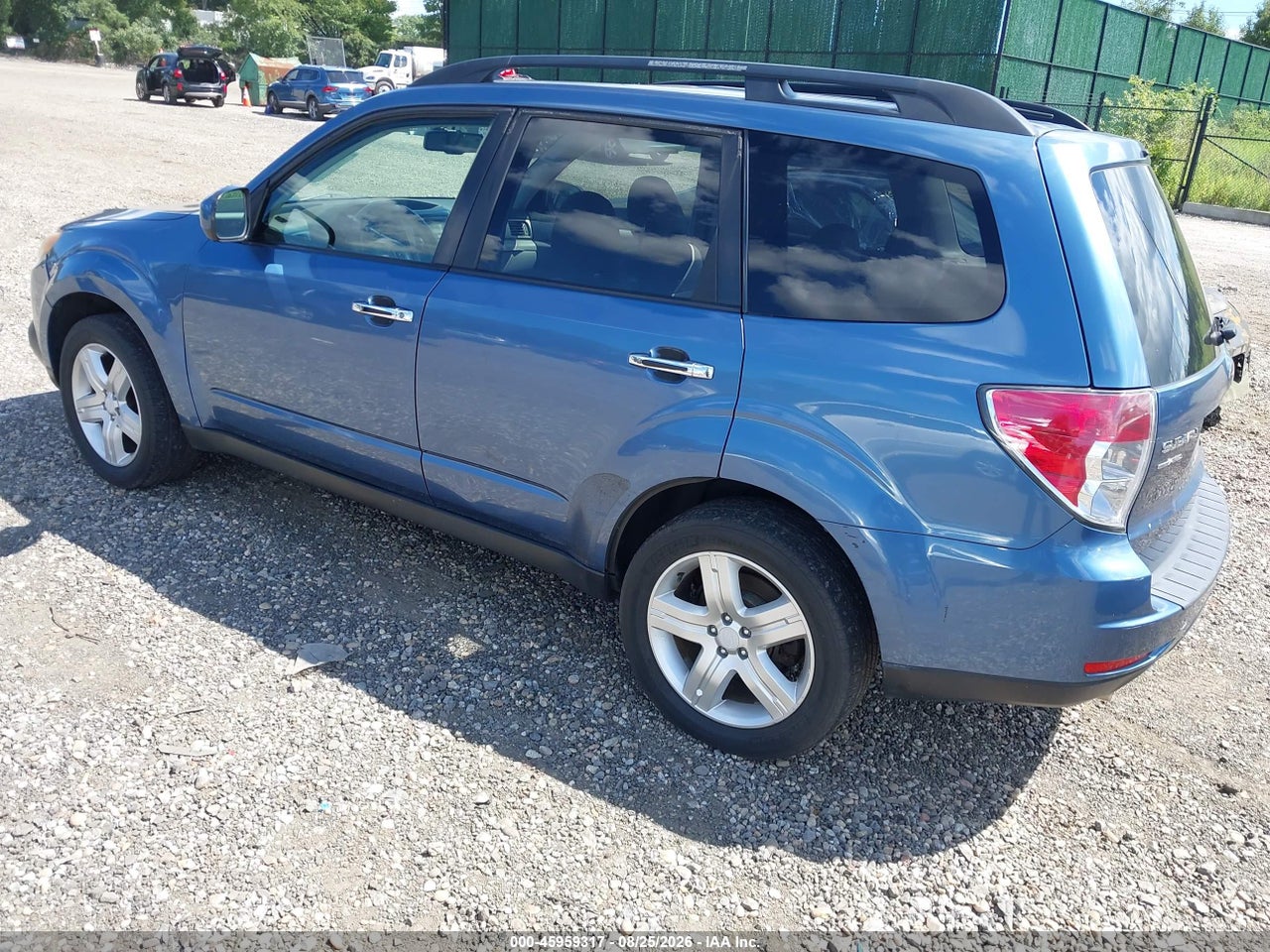 2010 SUBARU FORESTER 2.5X PREMIUM · 3/11