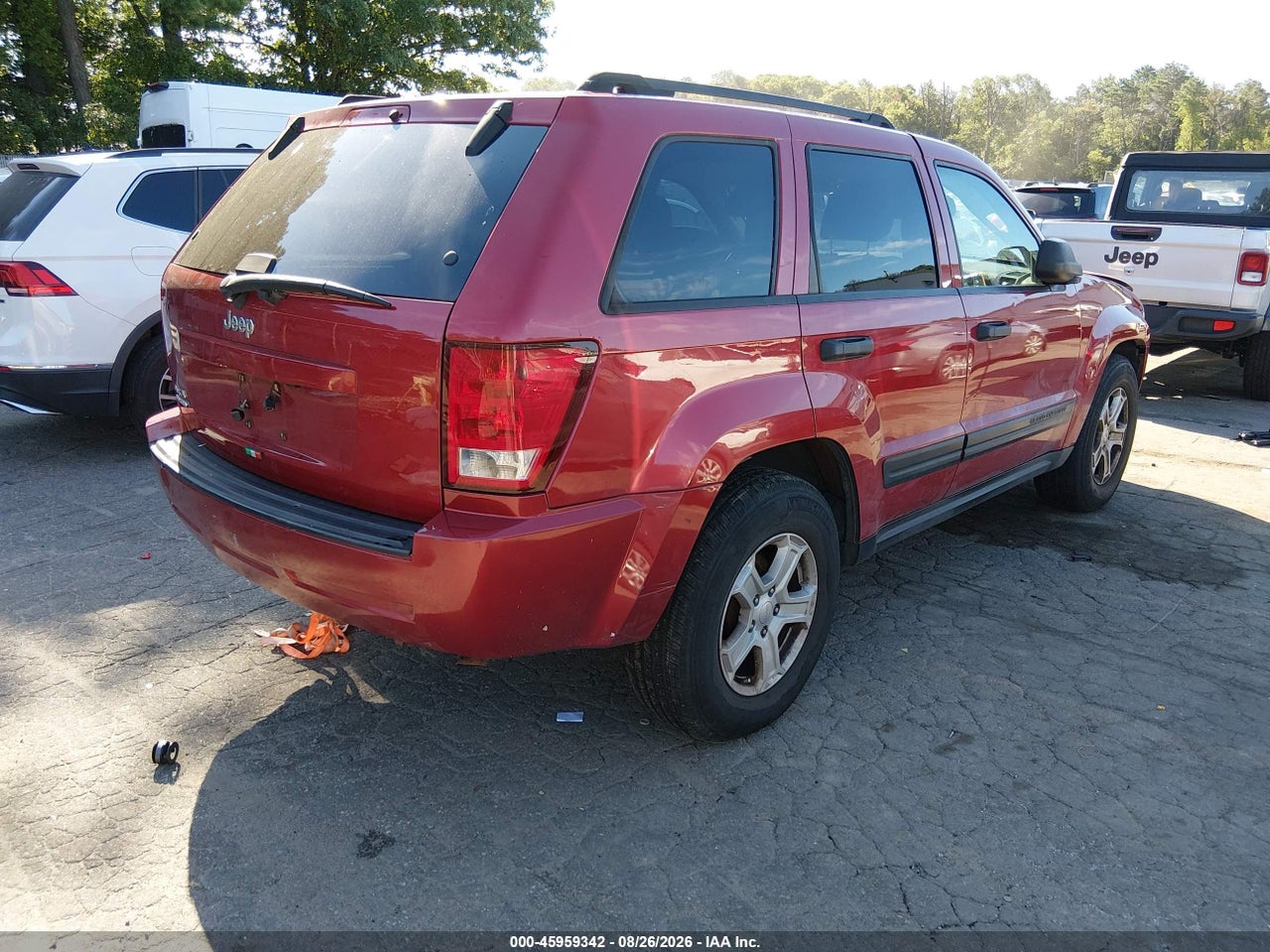 2006 JEEP GRAND CHEROKEE LAREDO · 4/11