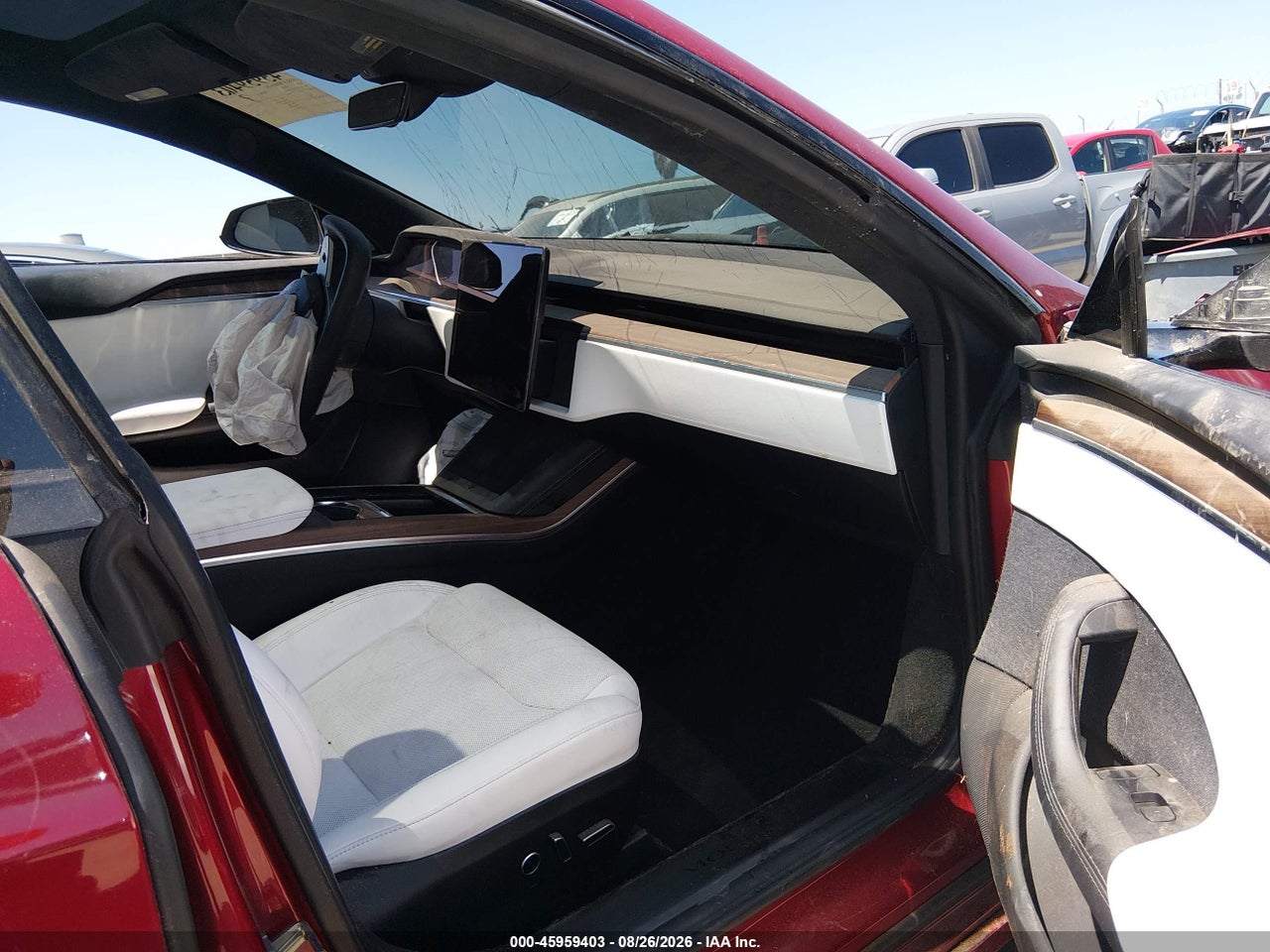 2025 TESLA MODEL S REAR-WHEEL DRIVE · 5/10