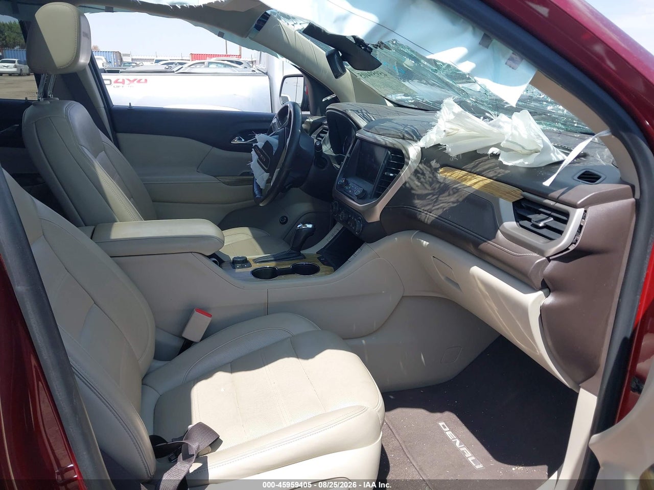 2018 GMC ACADIA DENALI · 5/10
