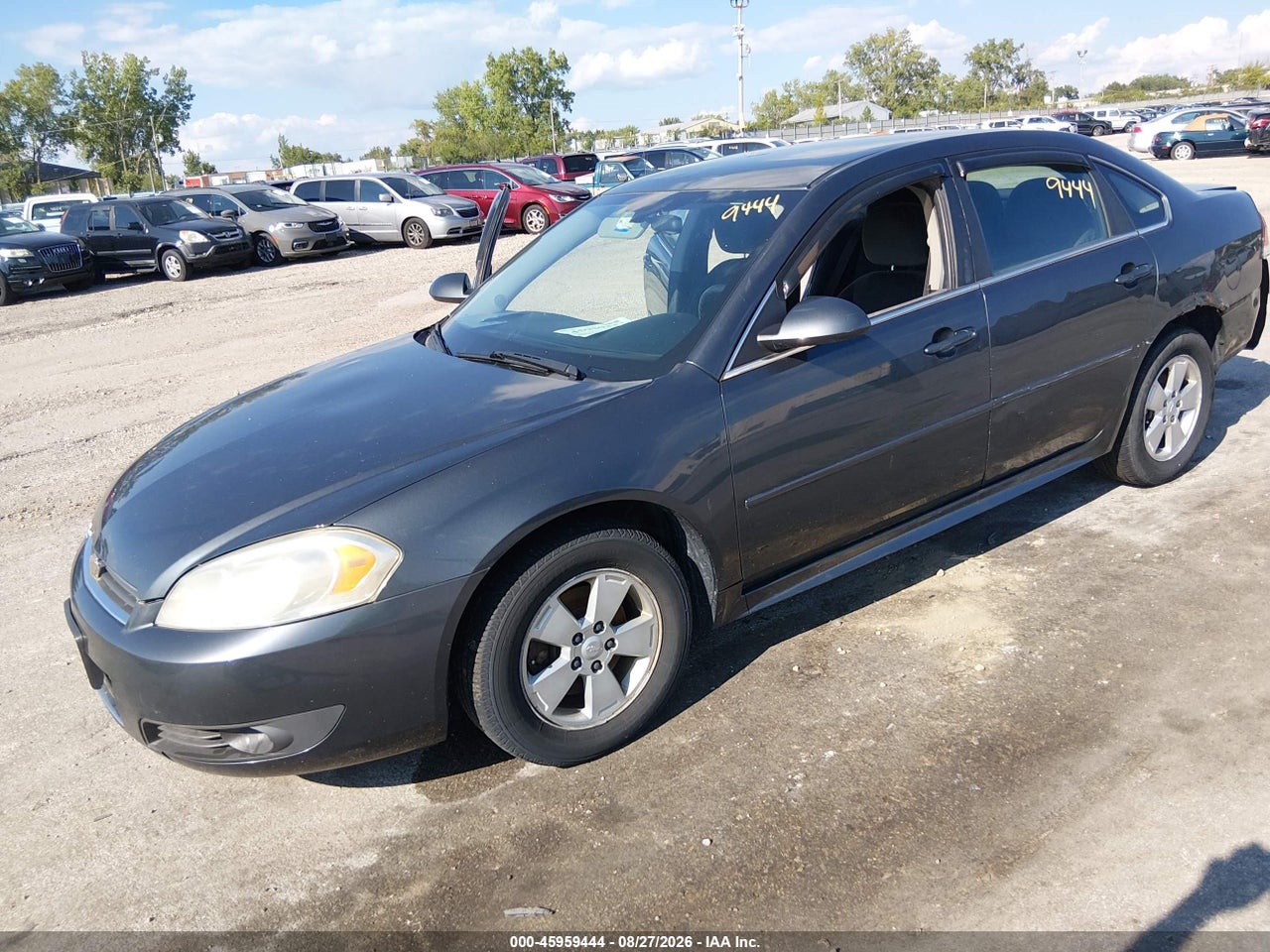 2011 CHEVROLET IMPALA LT · 2/11