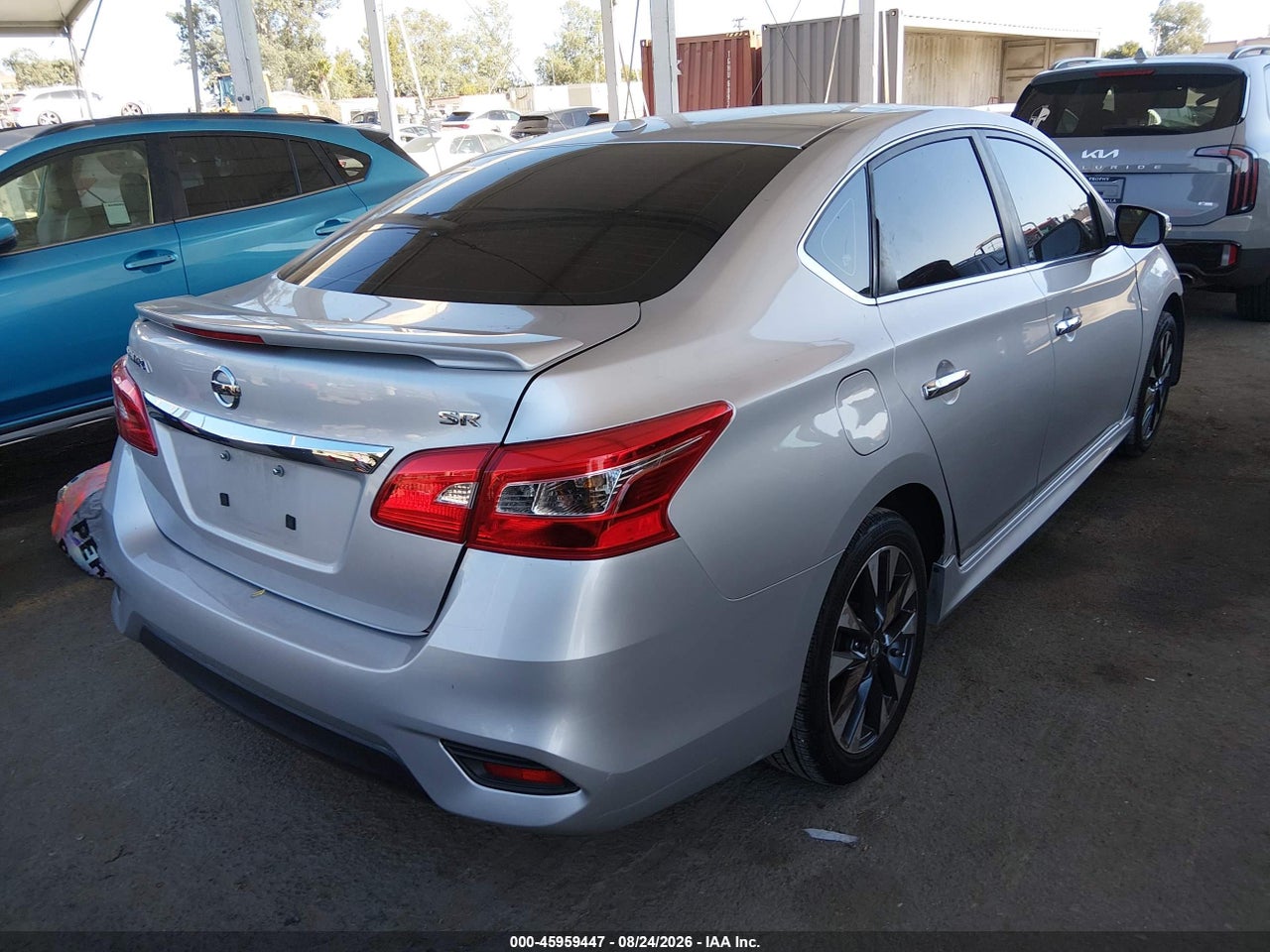 2016 NISSAN SENTRA SR · 4/11