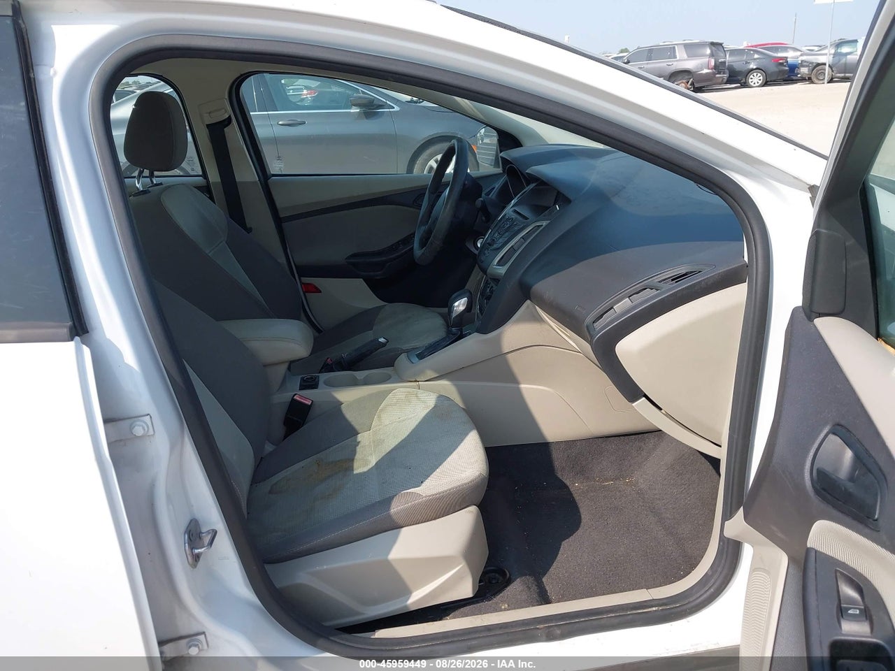 2012 FORD FOCUS SE · 5/10