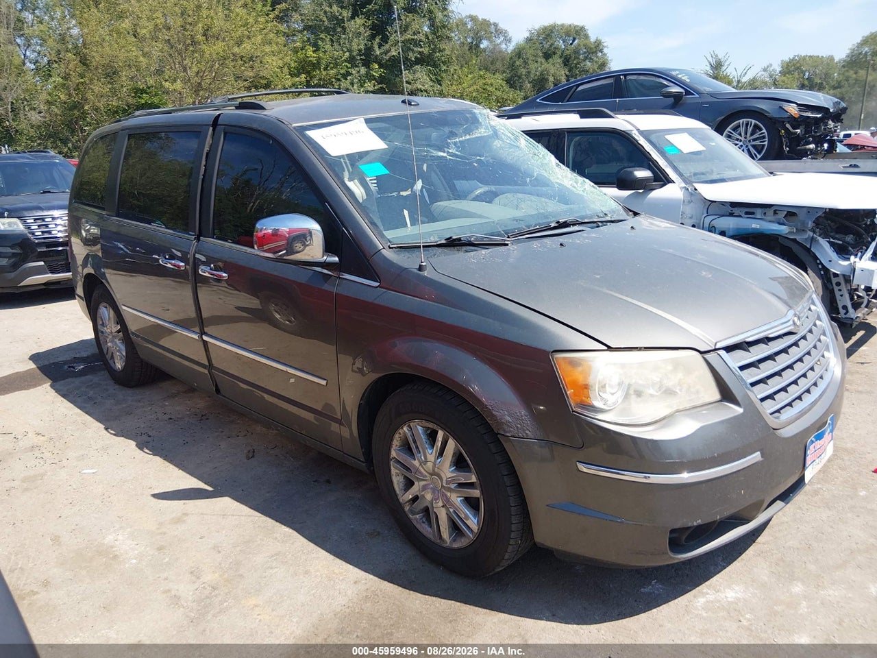 2A4RR7DX7AR****** · 2010 CHRYSLER TOWN &amp; COUNTRY NEW LIMITED