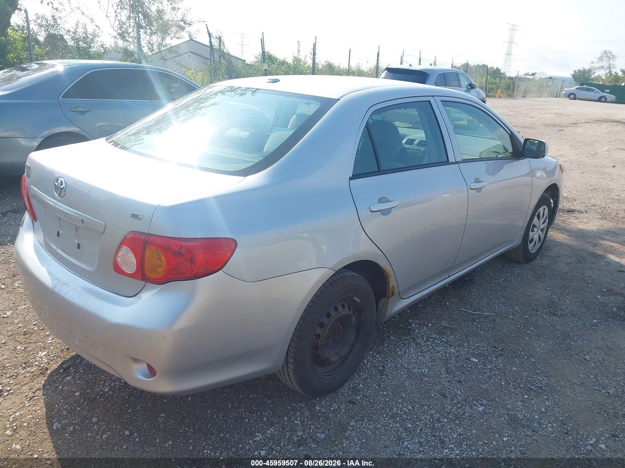 2010 TOYOTA COROLLA LE · 4/11