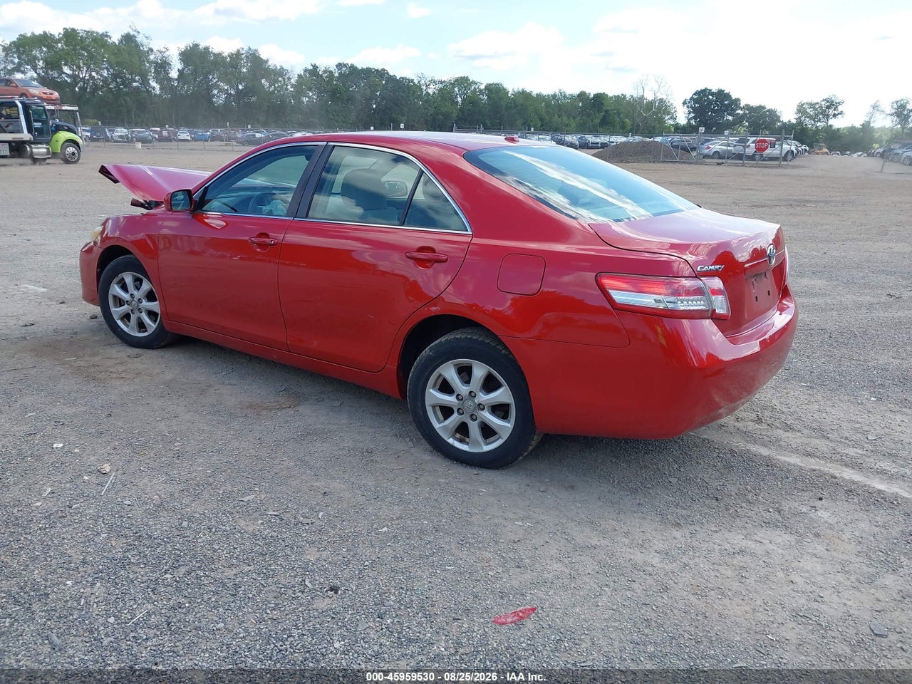 2011 TOYOTA CAMRY LE · 3/11