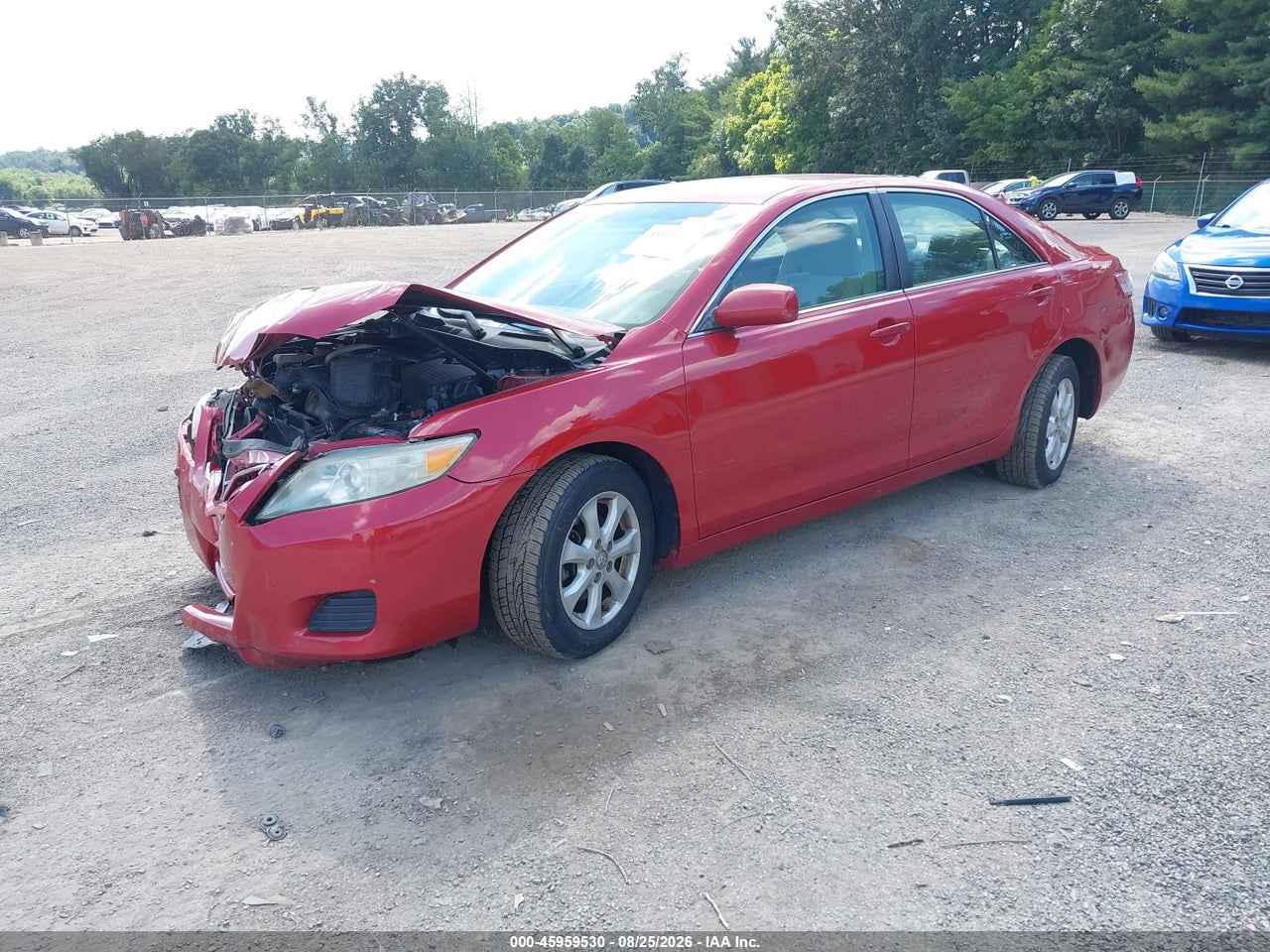 2011 TOYOTA CAMRY LE · 2/11