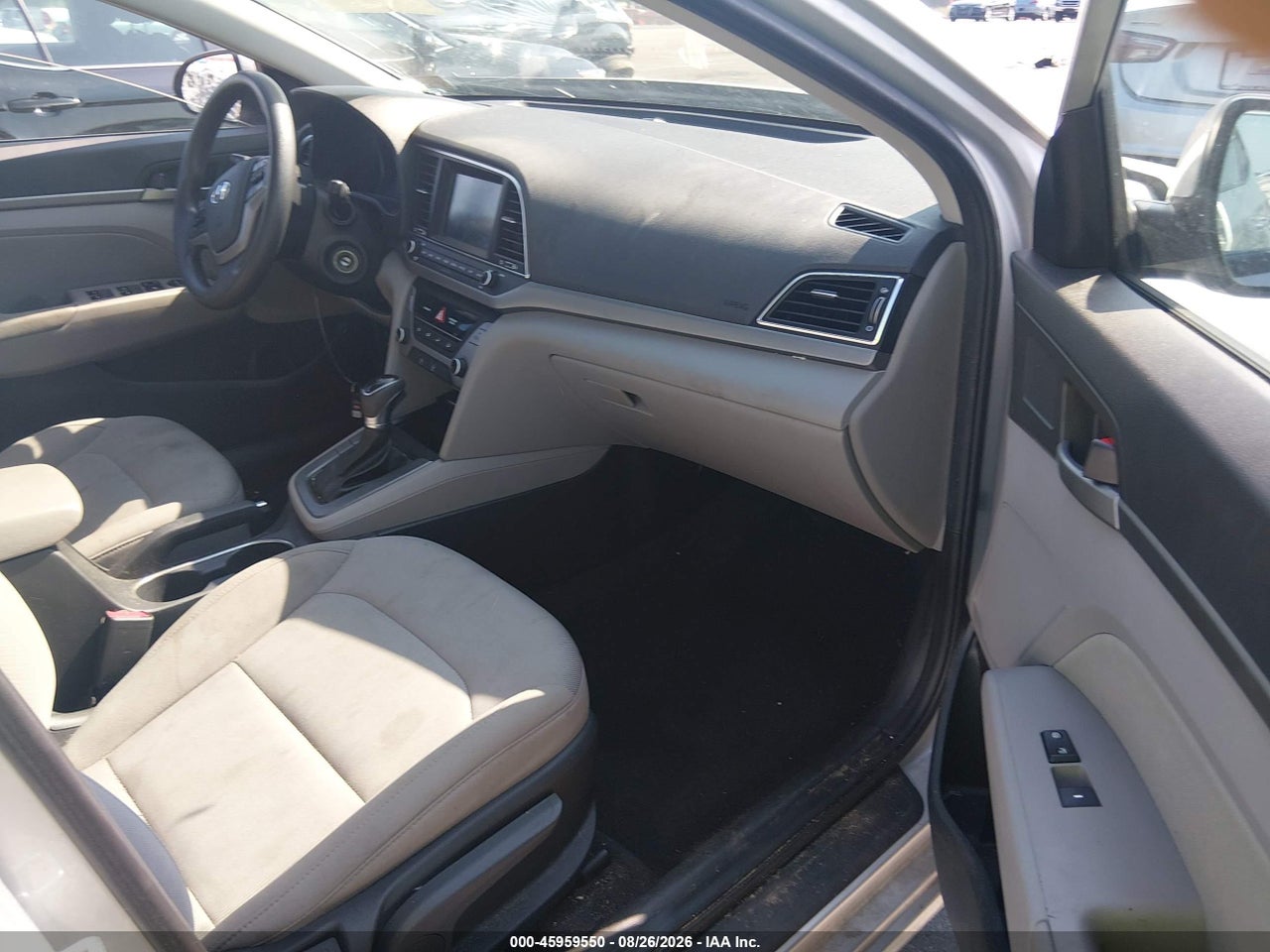 2018 HYUNDAI ELANTRA SEL · 5/11