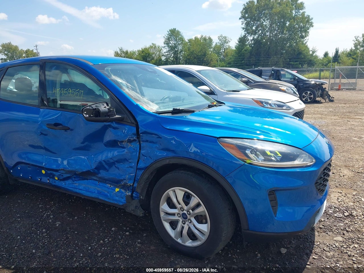 2020 FORD ESCAPE S · 6/11