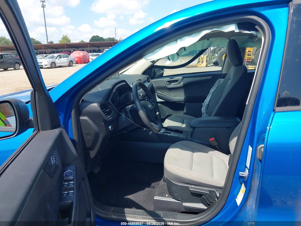 2020 FORD ESCAPE S · 5/11