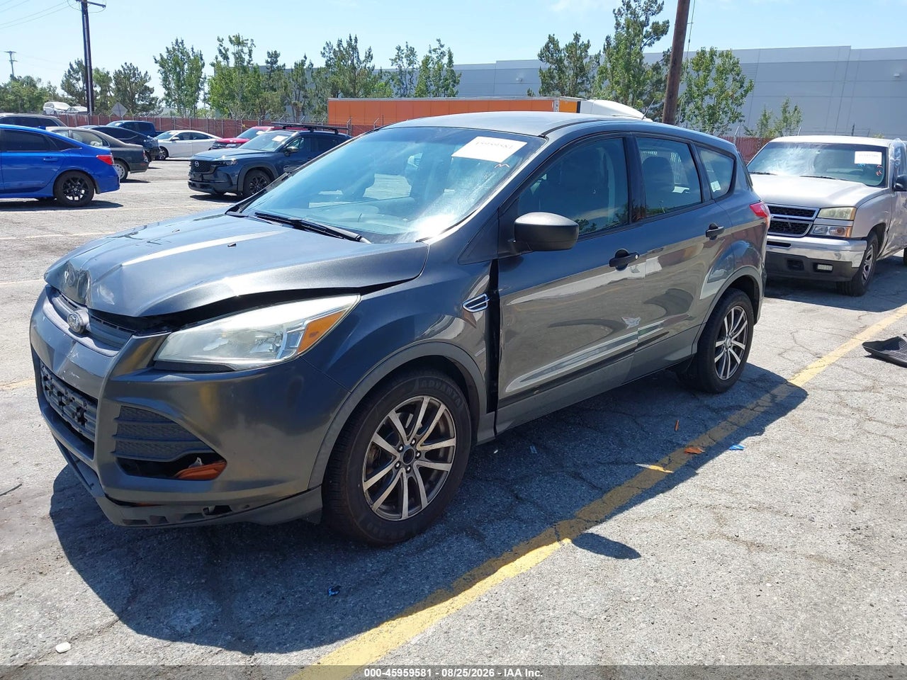 2016 FORD ESCAPE S · 2/10