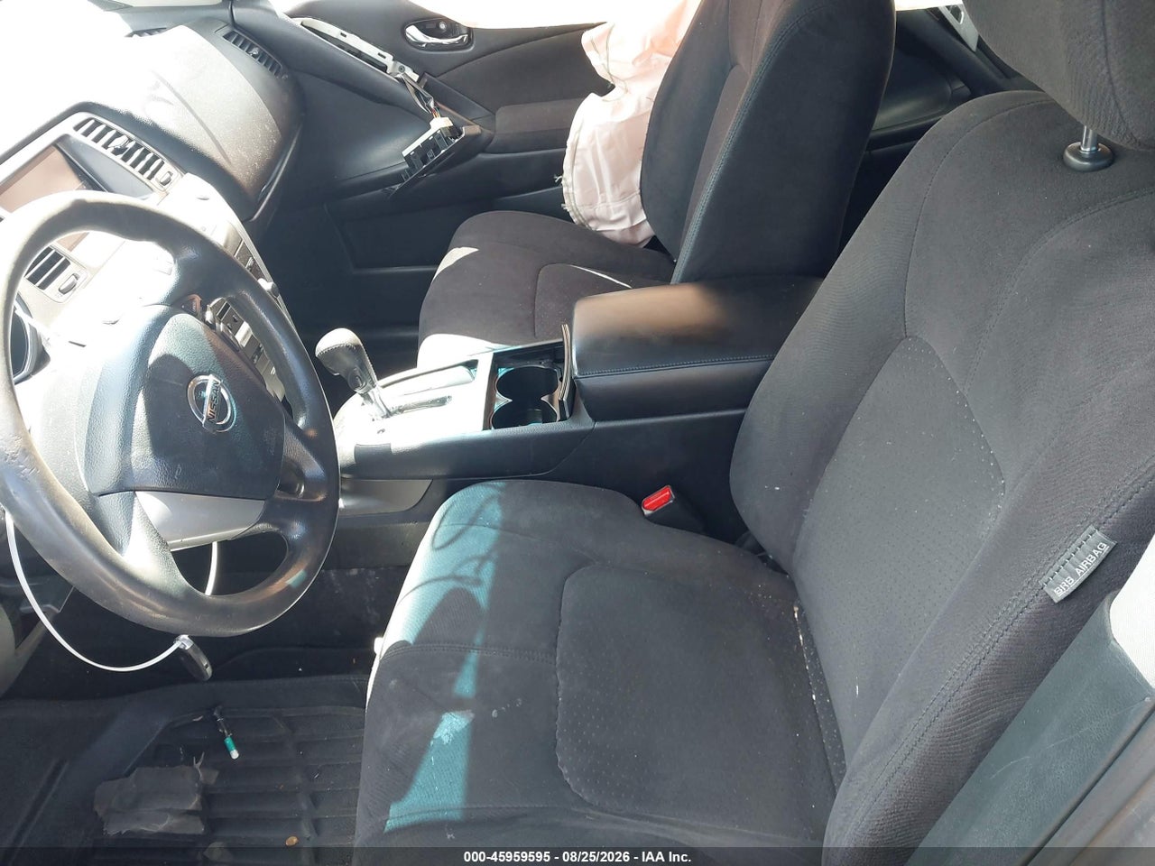2012 NISSAN MURANO S · 5/11