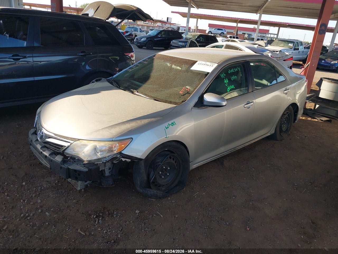 2014 TOYOTA CAMRY LE · 2/11