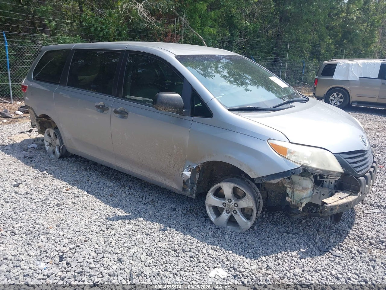 2017 TOYOTA SIENNA L 7 PASSENGER