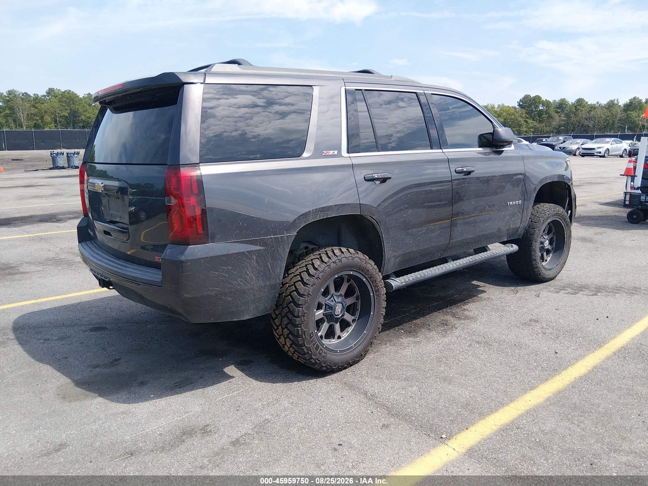 2017 CHEVROLET TAHOE LT · 4/11