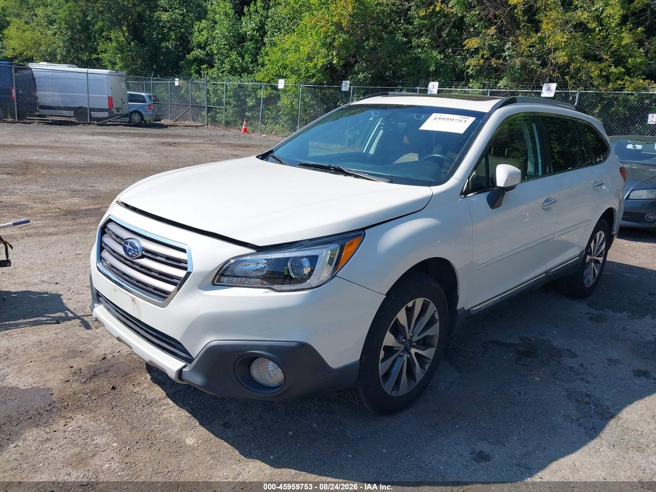 2017 SUBARU OUTBACK 3.6R TOURING · 2/11