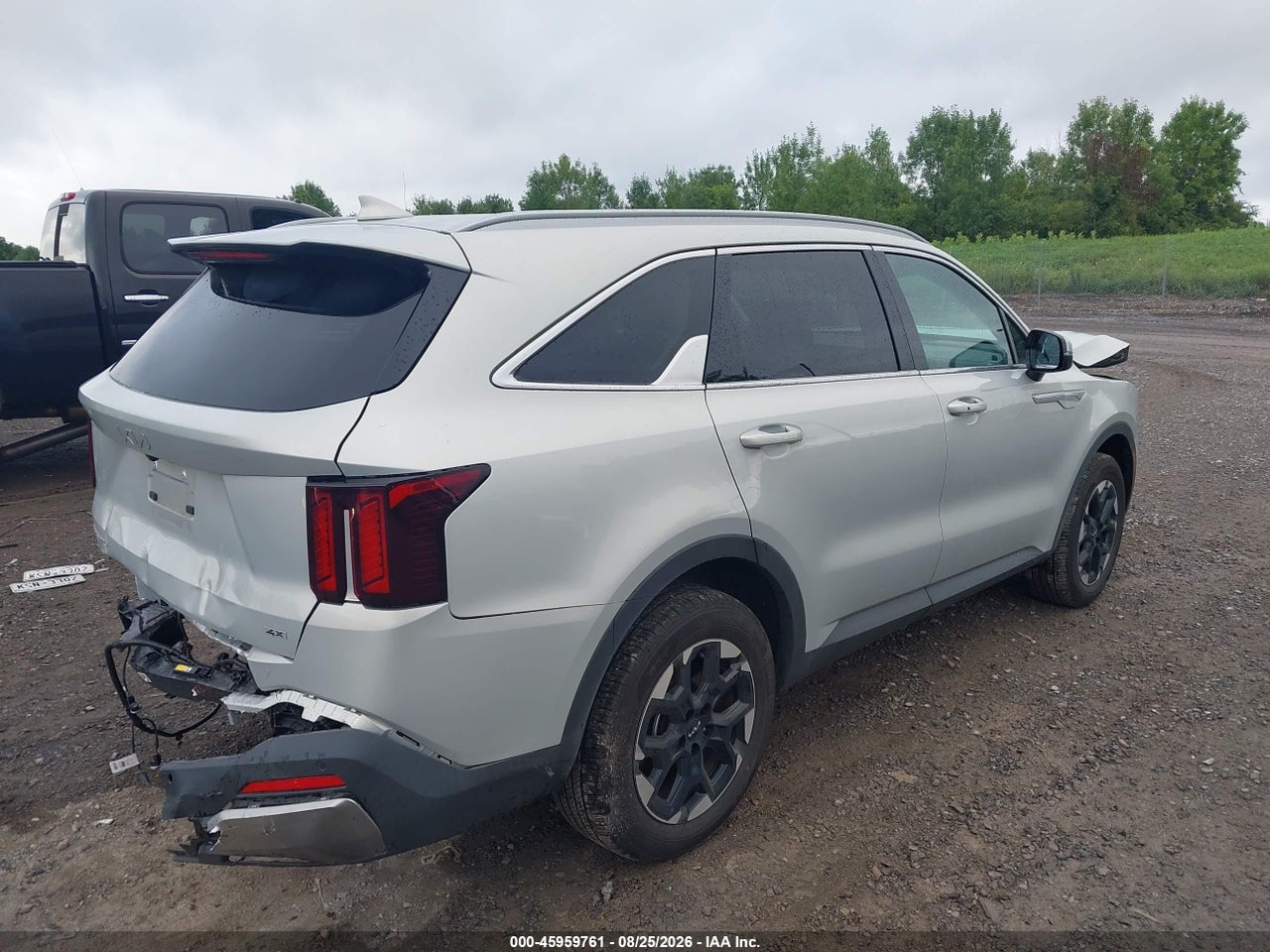 2026 KIA SORENTO S · 4/11