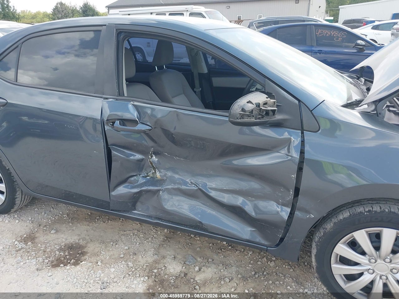 2015 TOYOTA COROLLA LE · 6/11