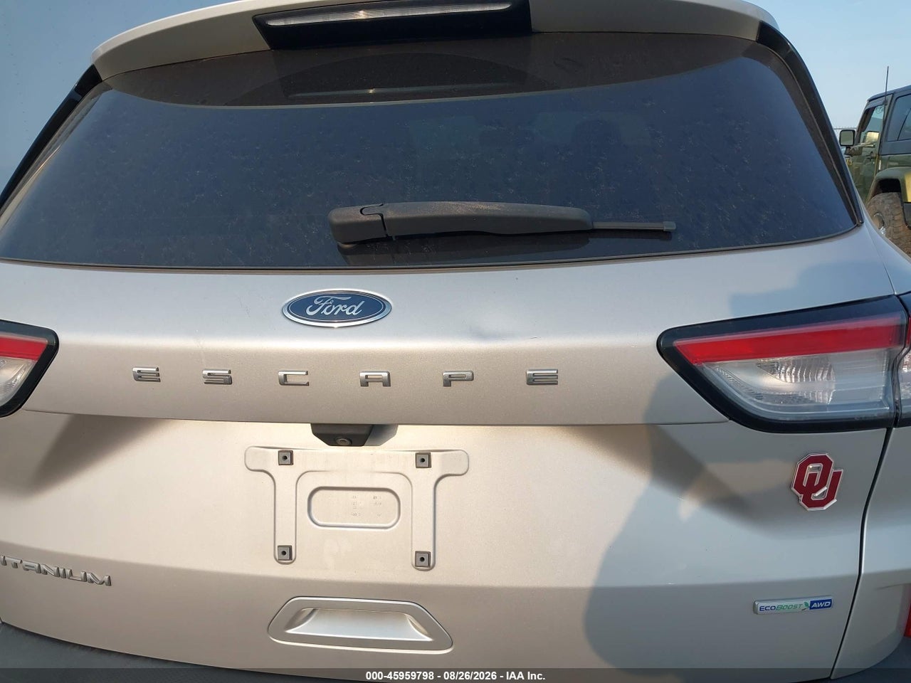 2020 FORD ESCAPE TITANIUM · 6/11