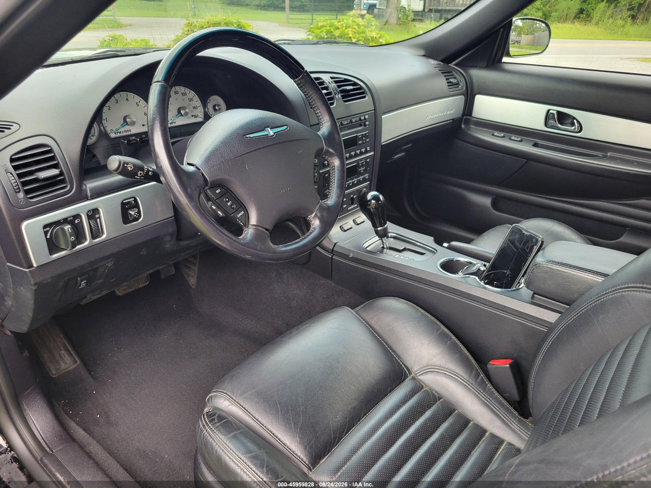 1FAHP60A93Y****** · 2003 FORD THUNDERBIRD   · 6/11