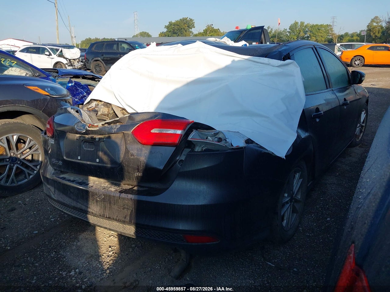 2015 FORD FOCUS SE · 4/5