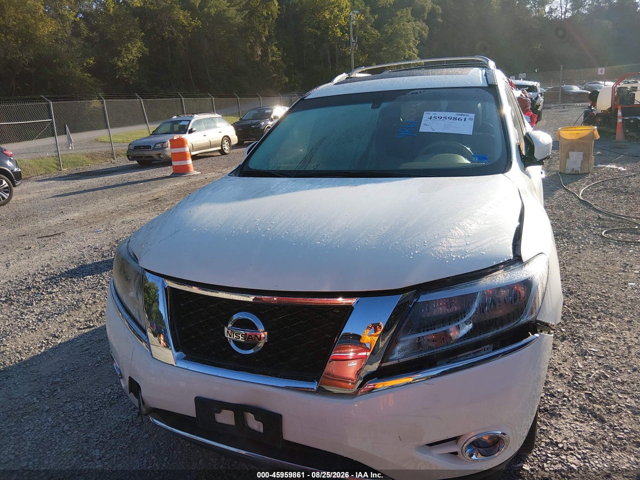 2014 NISSAN PATHFINDER PLATINUM · 6/11